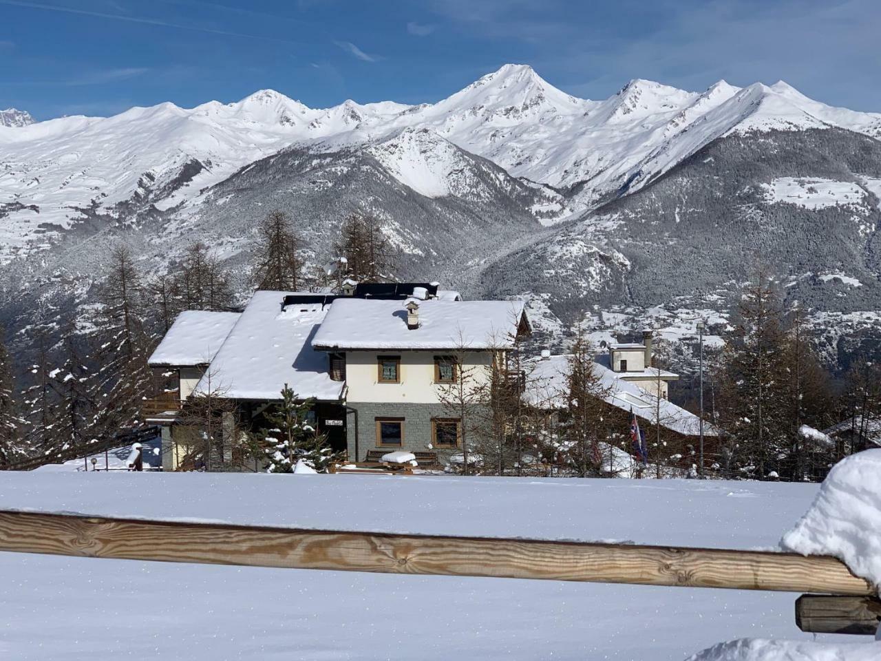 Hotel Chacaril Pila  Buitenkant foto